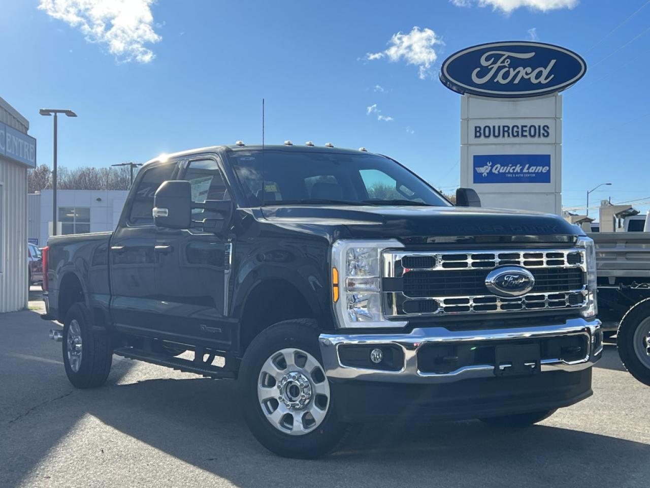 New 2024 Ford F-250 Super Duty 4X4 CREW CAB PICKUP/  *DIESEL, 6.7L, 4.2