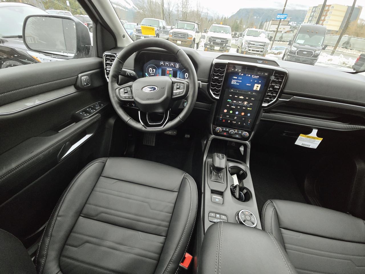 2024 Ford Ranger LARIAT Photo5