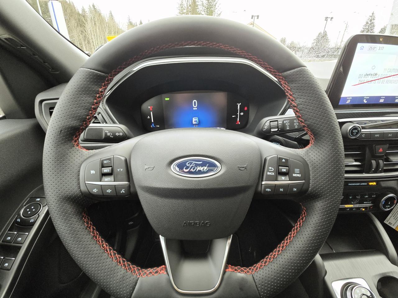 2025 Ford Escape ST-Line Select Photo5