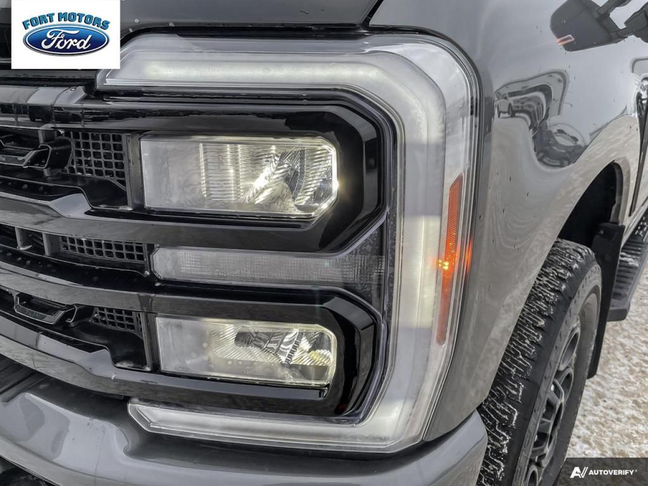 2024 Ford SUPERDUTY F-350® Lariat® Photo5