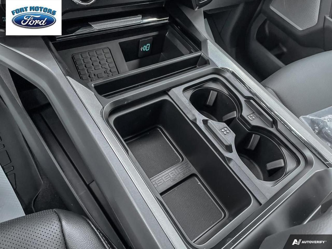 2024 Ford SUPERDUTY F-350® Lariat® Photo5