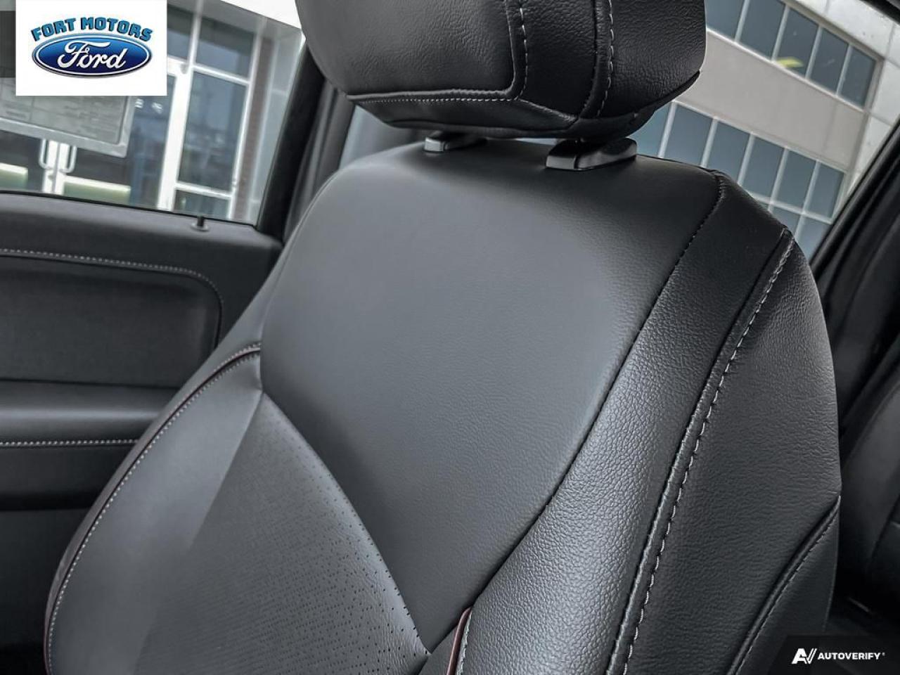 2024 Ford SUPERDUTY F-350® Lariat® Photo5