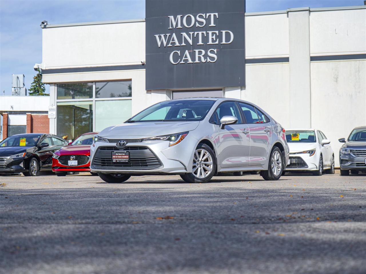 Used 2023 Toyota Corolla LE UPGRADE SUNROOF ALLOYS HEATED STEERING for Sale in Kitchener, Ontario
