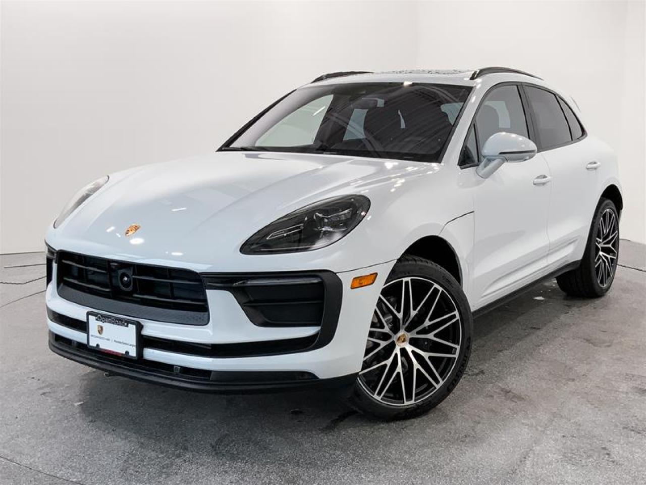 New 2025 Porsche Macan AWD for sale in Langley City, BC