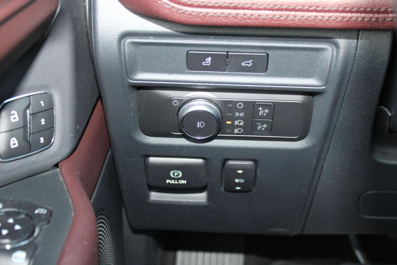 2022 Ford Expedition LIMITED MAX 4X4 - Photo #18