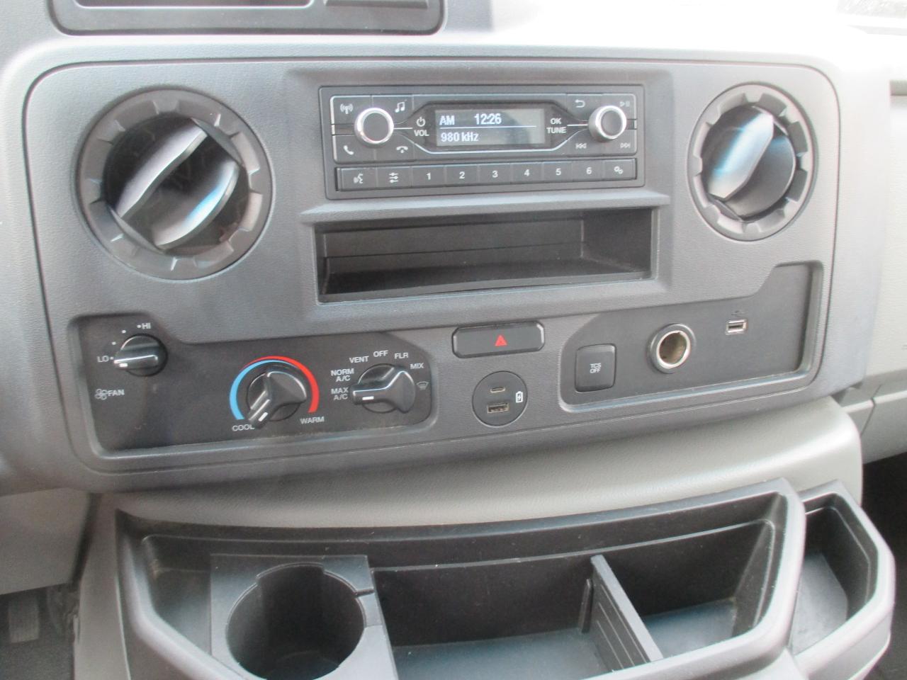2023 Ford E450 E-450 DRW 176" WB - Photo #14