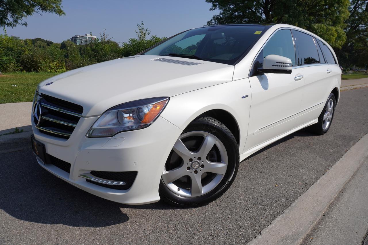 2011 Mercedes-Benz R-Class 1 OWNER / 7 PASSENGER / LOW KM'S / STUNNING COMBO