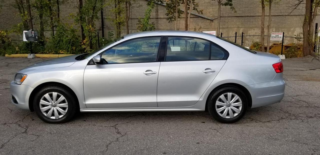 2014 Volkswagen Jetta  - Photo #3