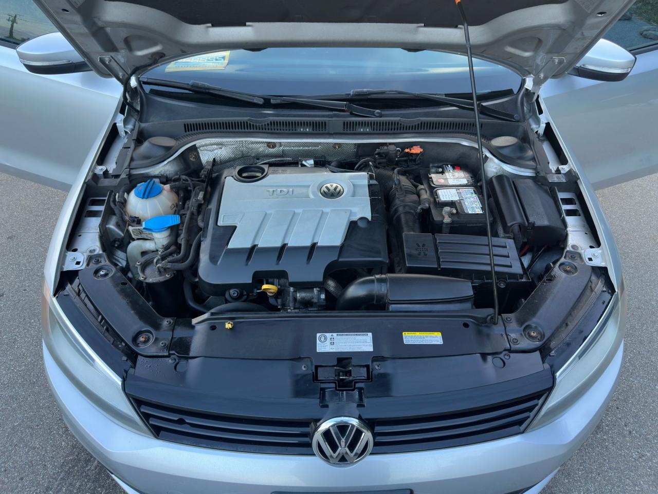 2014 Volkswagen Jetta  - Photo #11