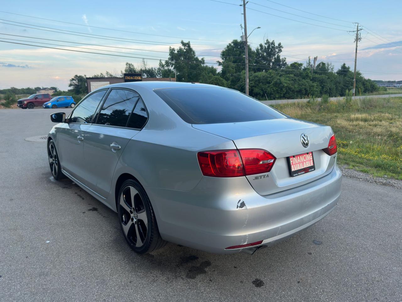 2014 Volkswagen Jetta  - Photo #4