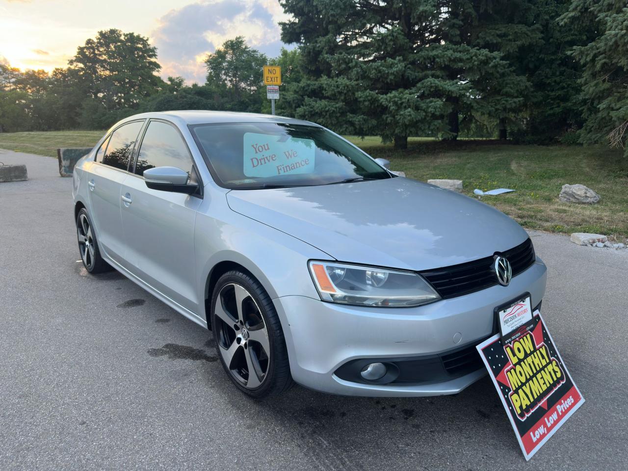 2014 Volkswagen Jetta  - Photo #8