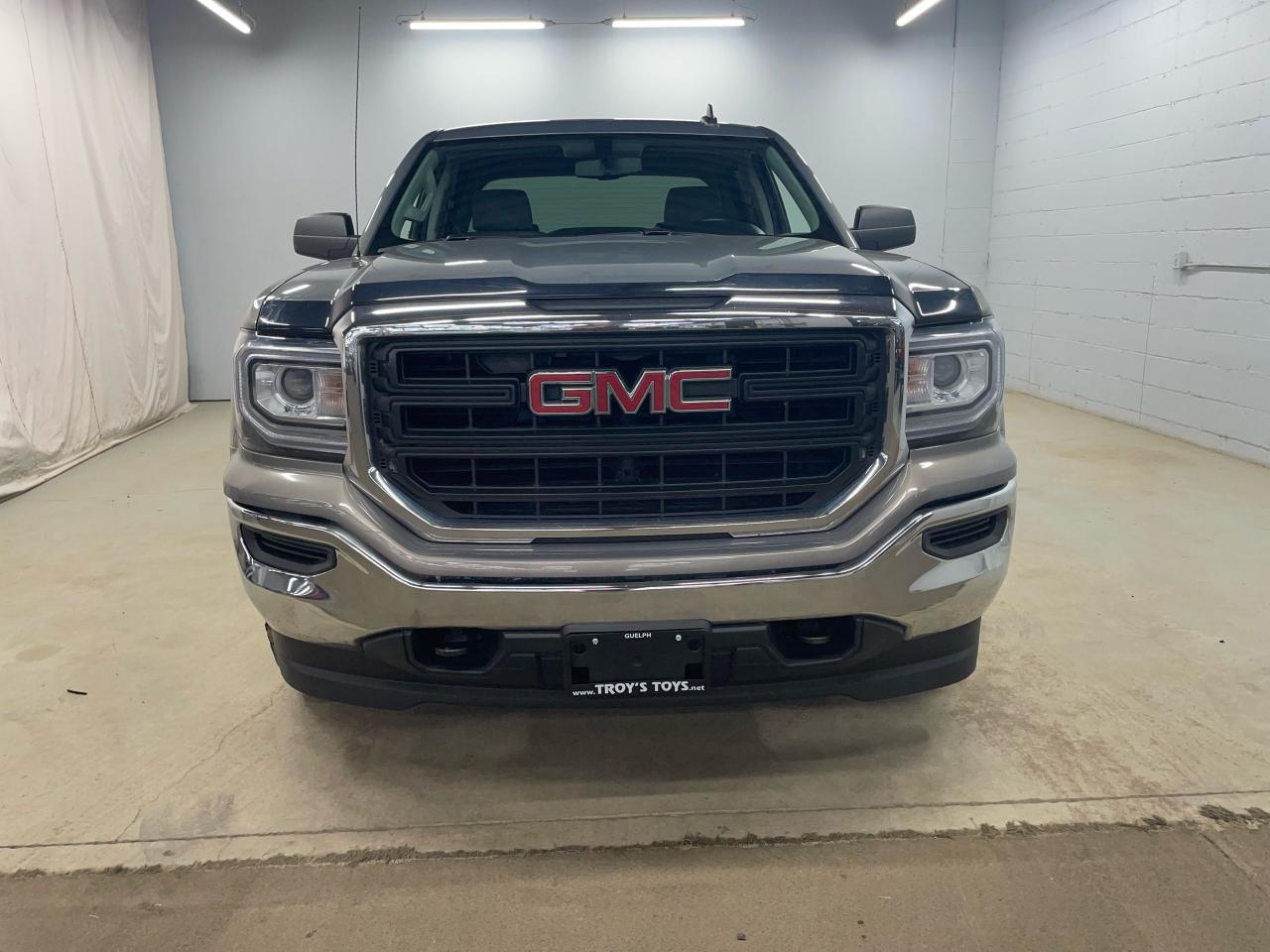 2017 GMC Sierra 1500  Photo2