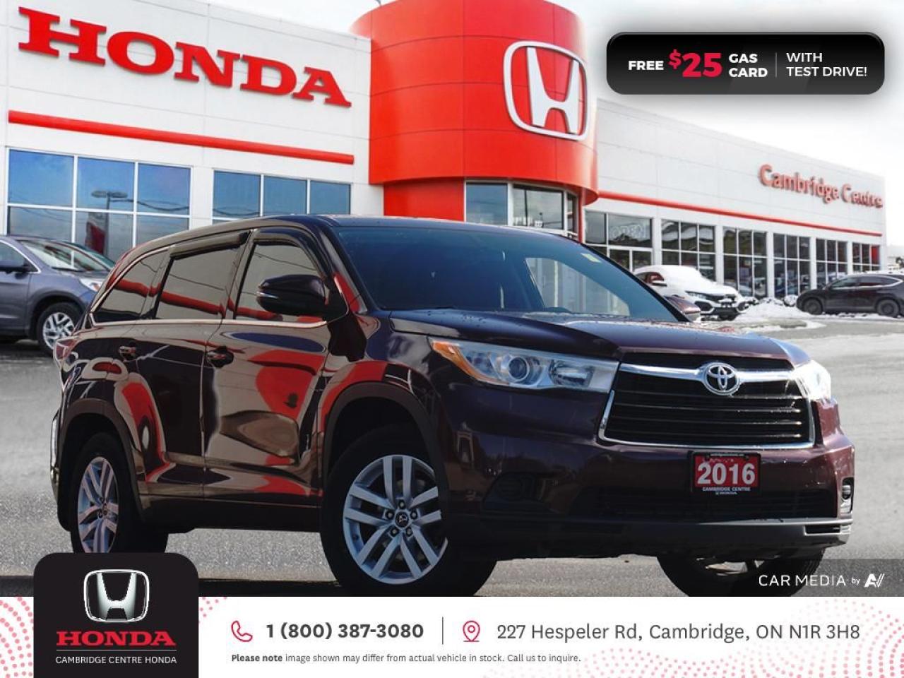 Used 2016 Toyota Highlander LE for sale in Cambridge, ON