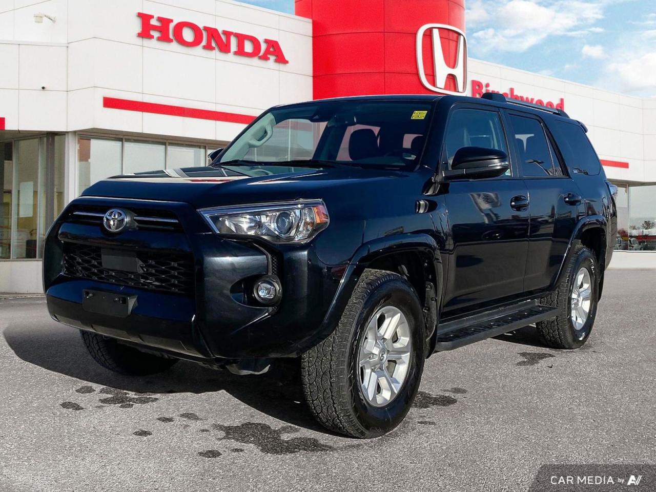 Used 2022 Toyota 4Runner 4WD 7 Passenger  | New Tires | Leather | Navi for sale in Winnipeg, MB