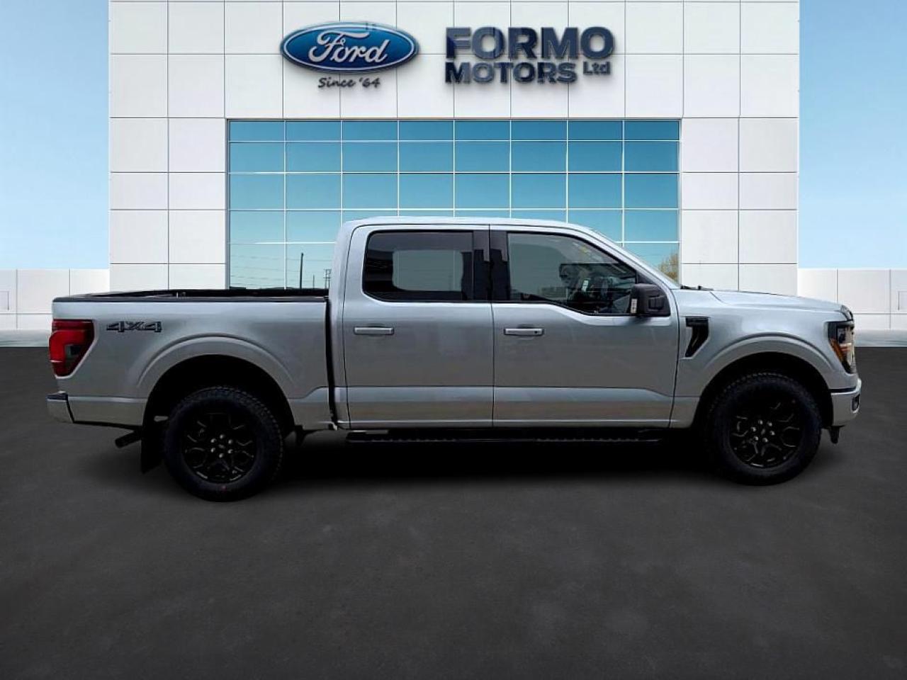 2024 Ford F-150 XLT Photo4