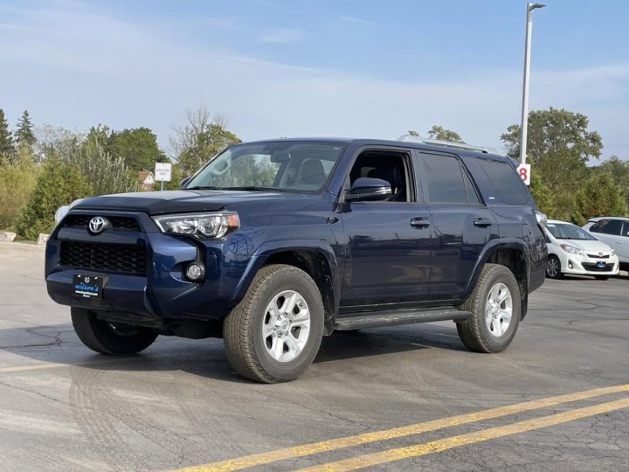 Used 2018 Toyota 4Runner SR5 4WD, 7 Passenger, Leather, Nav, Sunroof, Power Seat, Running Boards, Hitch, Heated Seats for sale in Guelph, ON