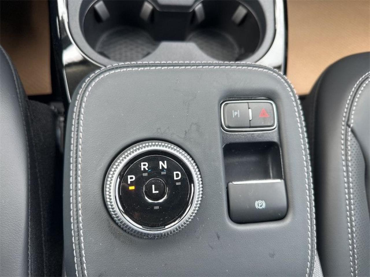 2024 Ford Mustang Mach-E Premium AWD Photo5