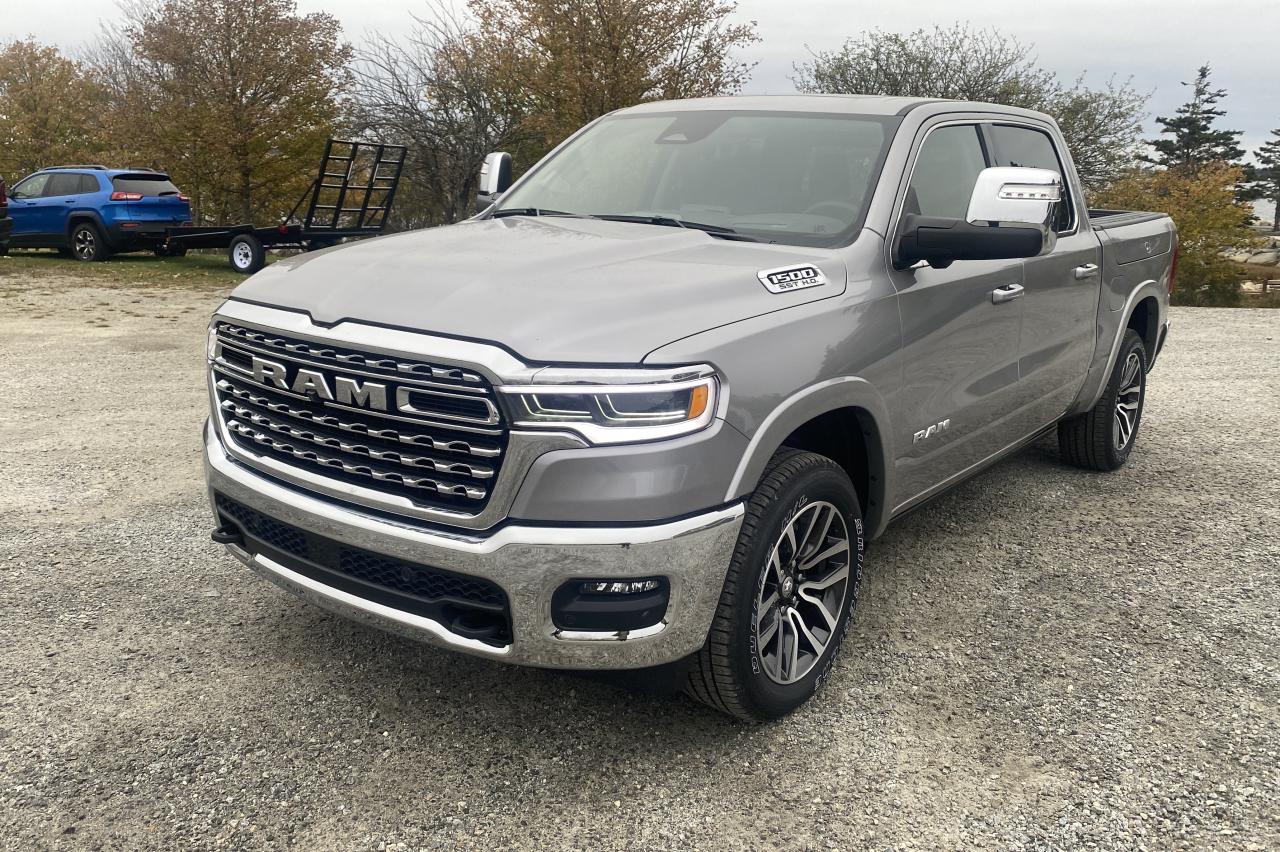 New 2025 RAM 1500 Limited Longhorn 4x4 Crew Cab 5'7