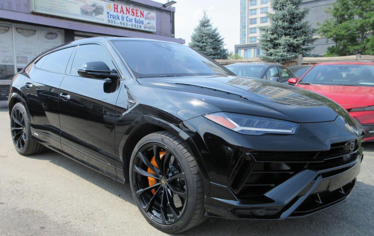 Used 2023 Lamborghini Urus S for sale in Brampton, ON