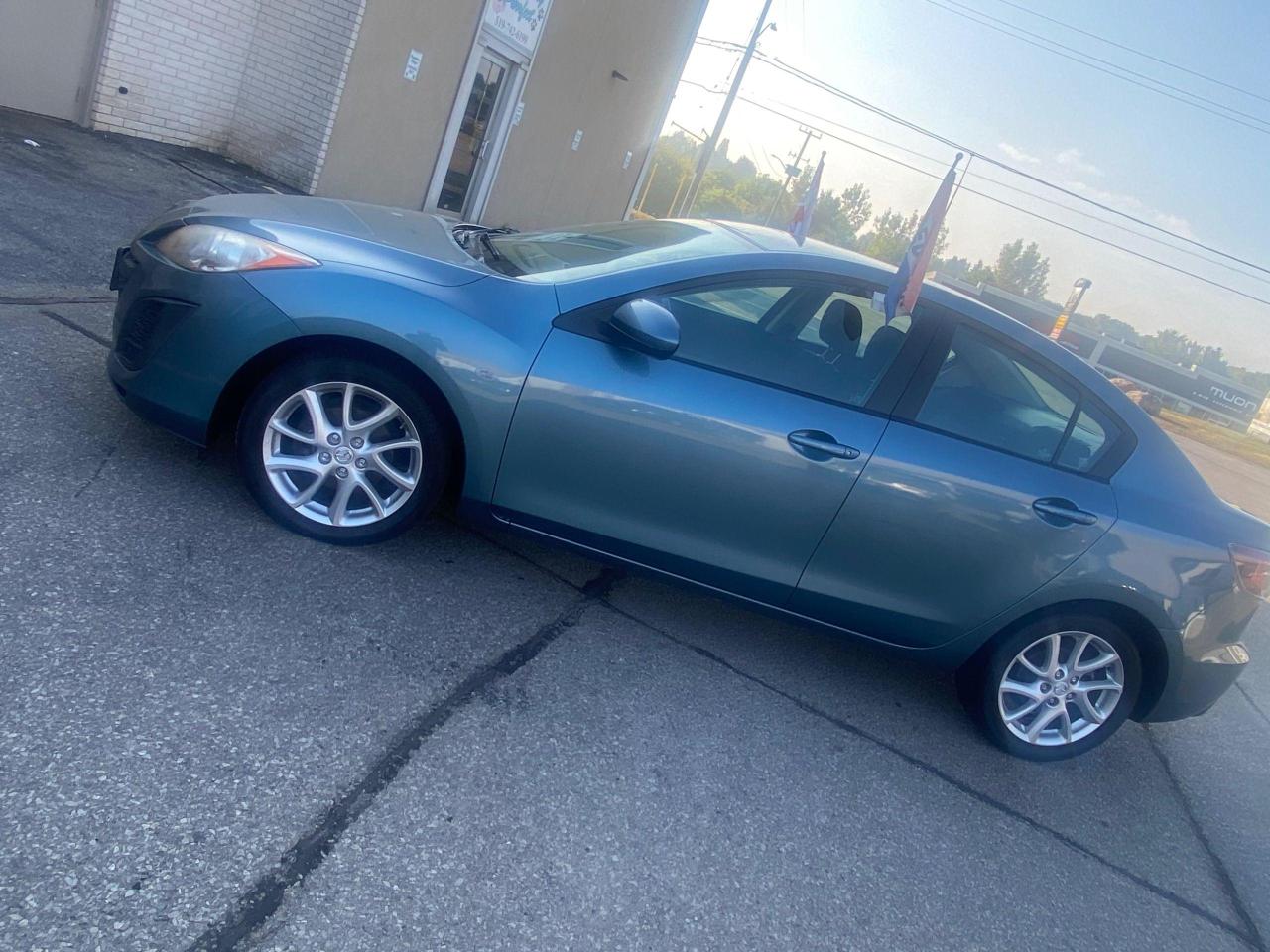 2010 Mazda MAZDA3 