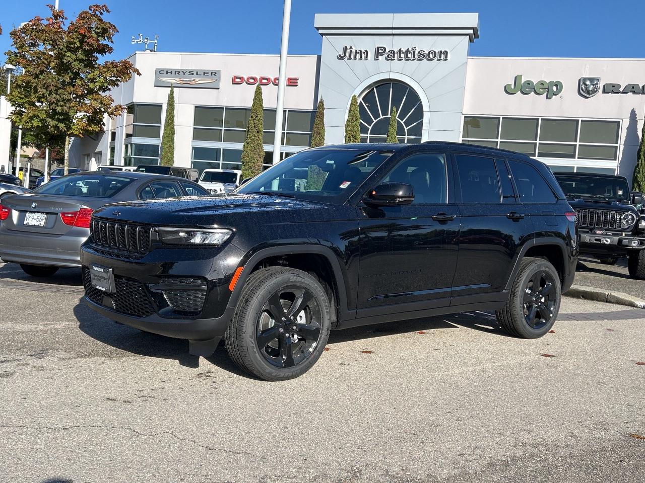 New 2025 Jeep Grand Cherokee Altitude for sale in Surrey, BC