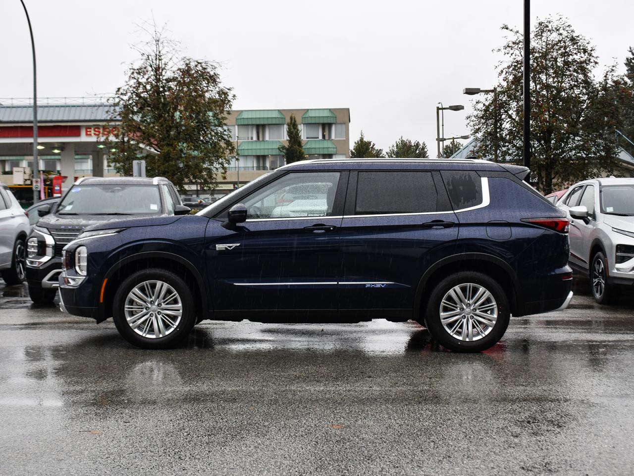 New 2025 Mitsubishi Outlander Phev LE - Annual Demo Clearout, Huge Savings! for sale in Coquitlam, BC