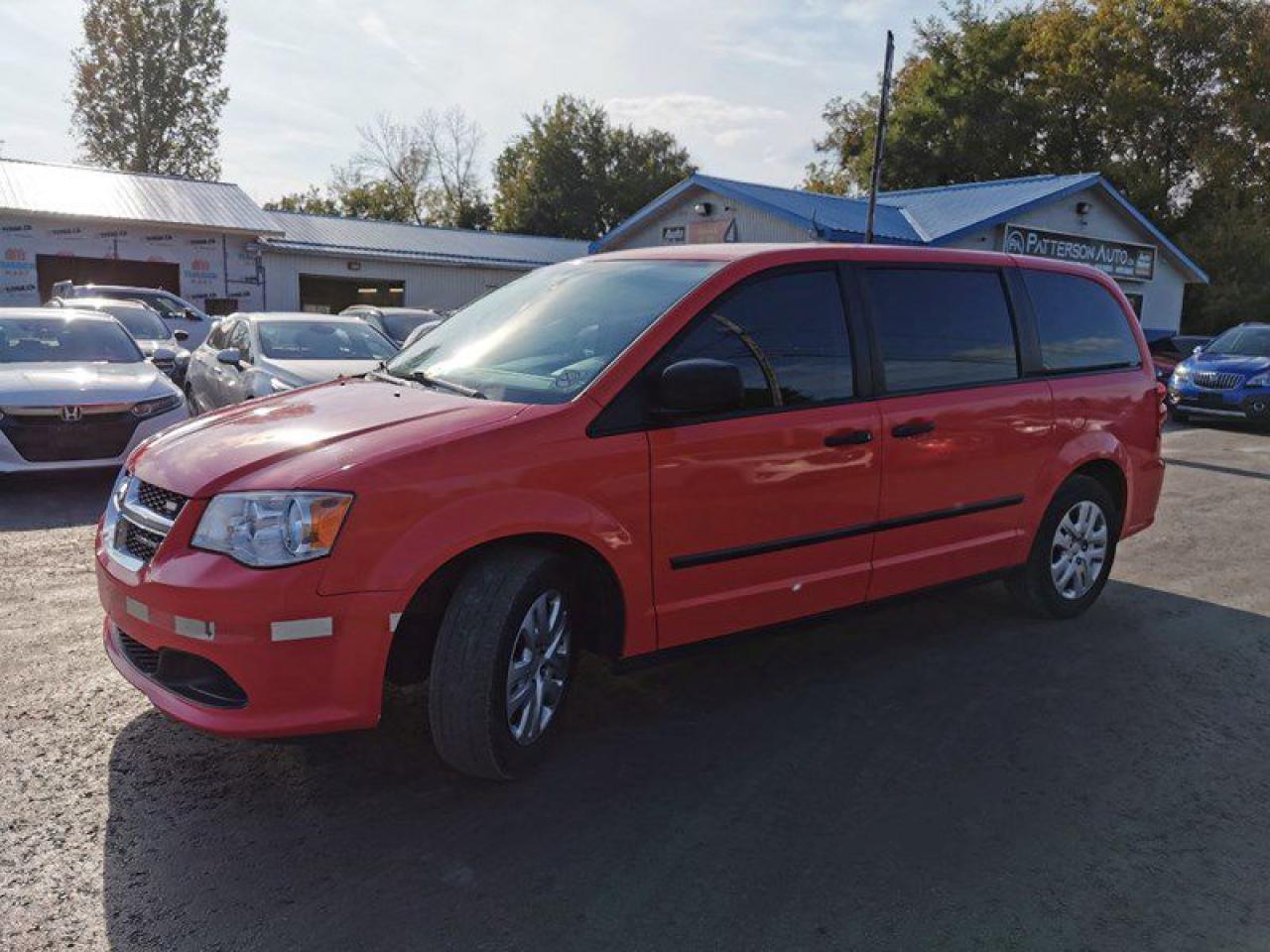 2015 Dodge Grand Caravan SE - Photo #2