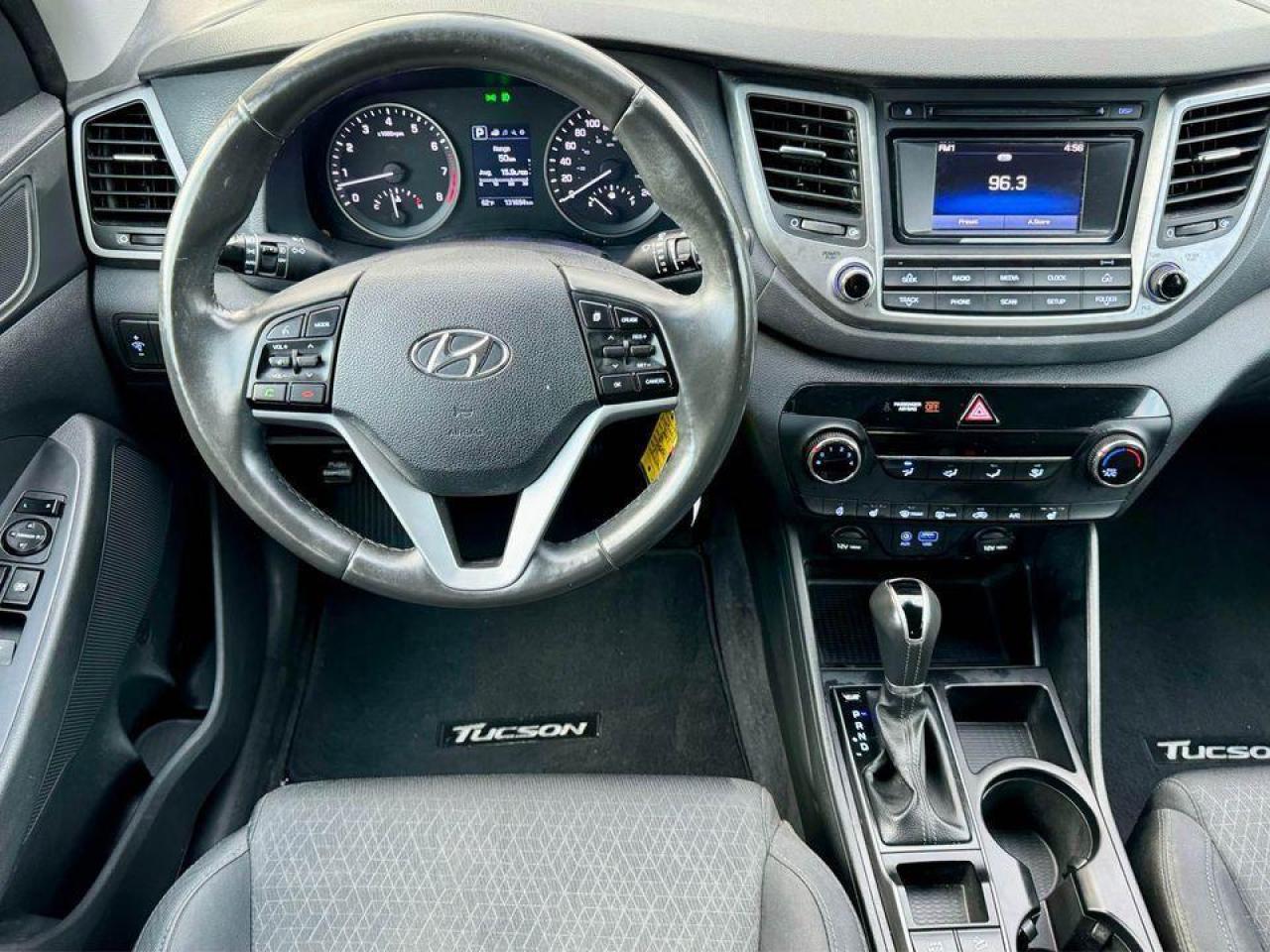 2017 Hyundai Tucson AWD 4dr 2.0L - Photo #3