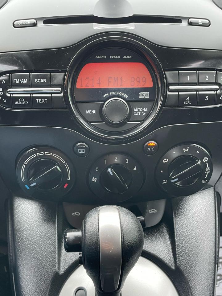 2013 Mazda MAZDA2 GX - Photo #10