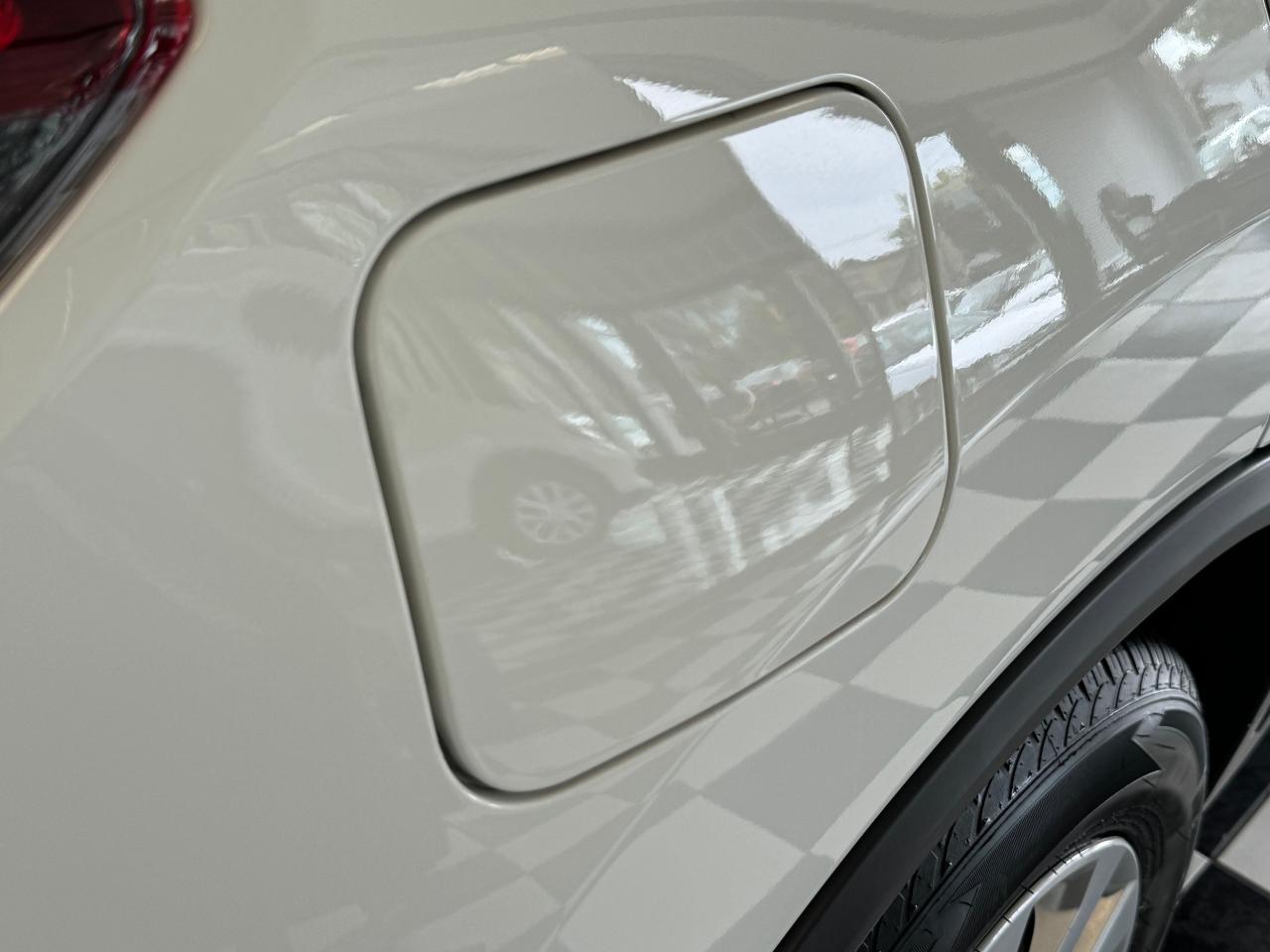 2017 Nissan Rogue S+Emergency Brake+BSM+New Tires+CLEAN CARFAX - Photo #64