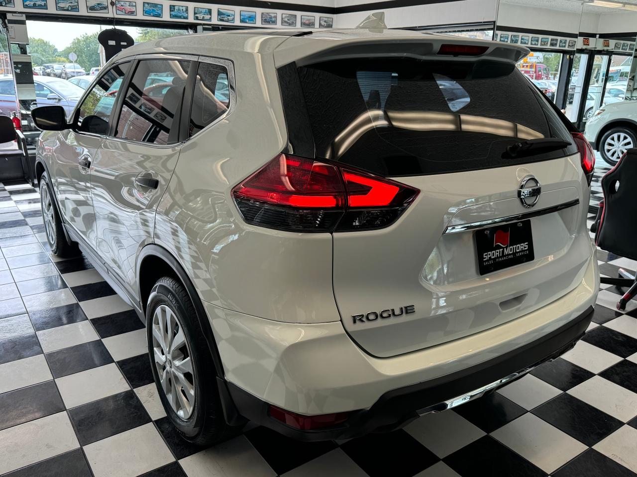 2017 Nissan Rogue S+Emergency Brake+BSM+New Tires+CLEAN CARFAX Photo70