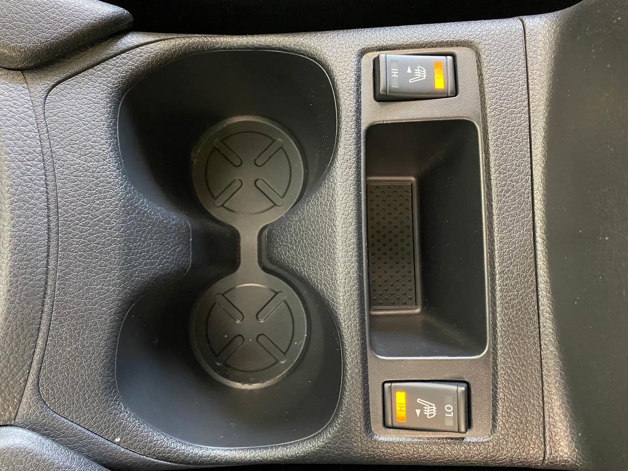 2017 Nissan Rogue S+Emergency Brake+BSM+New Tires+CLEAN CARFAX Photo48