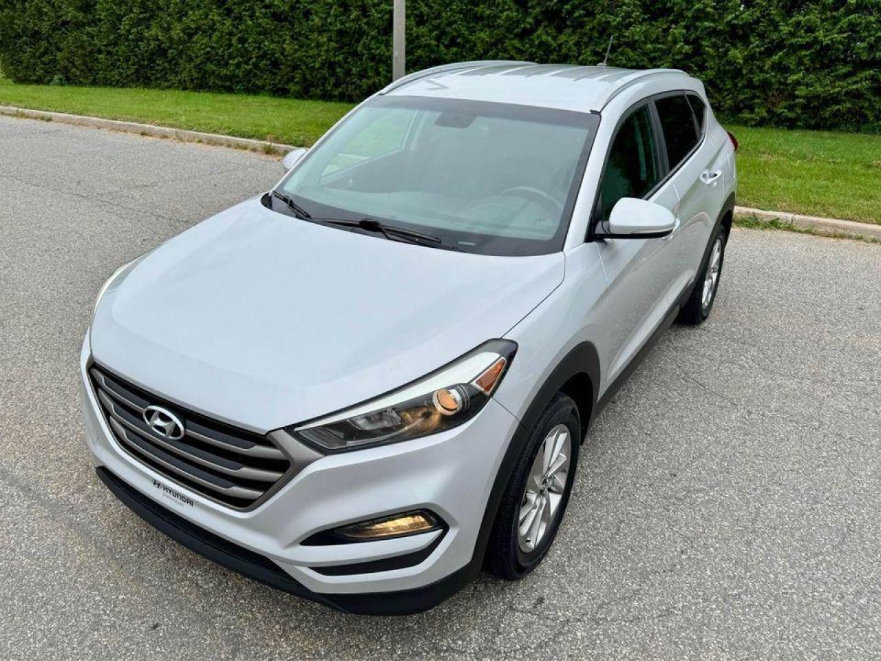 2016 Hyundai Tucson 2.0L  AWD- Certified - Photo #6