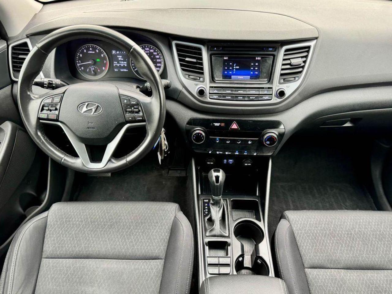 2016 Hyundai Tucson 2.0L  AWD- Certified - Photo #8