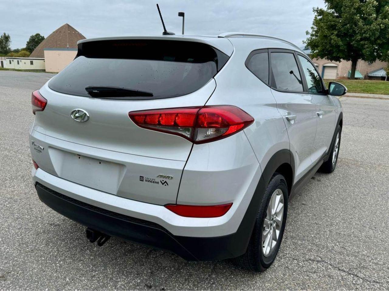 2016 Hyundai Tucson 2.0L  AWD- Certified - Photo #11