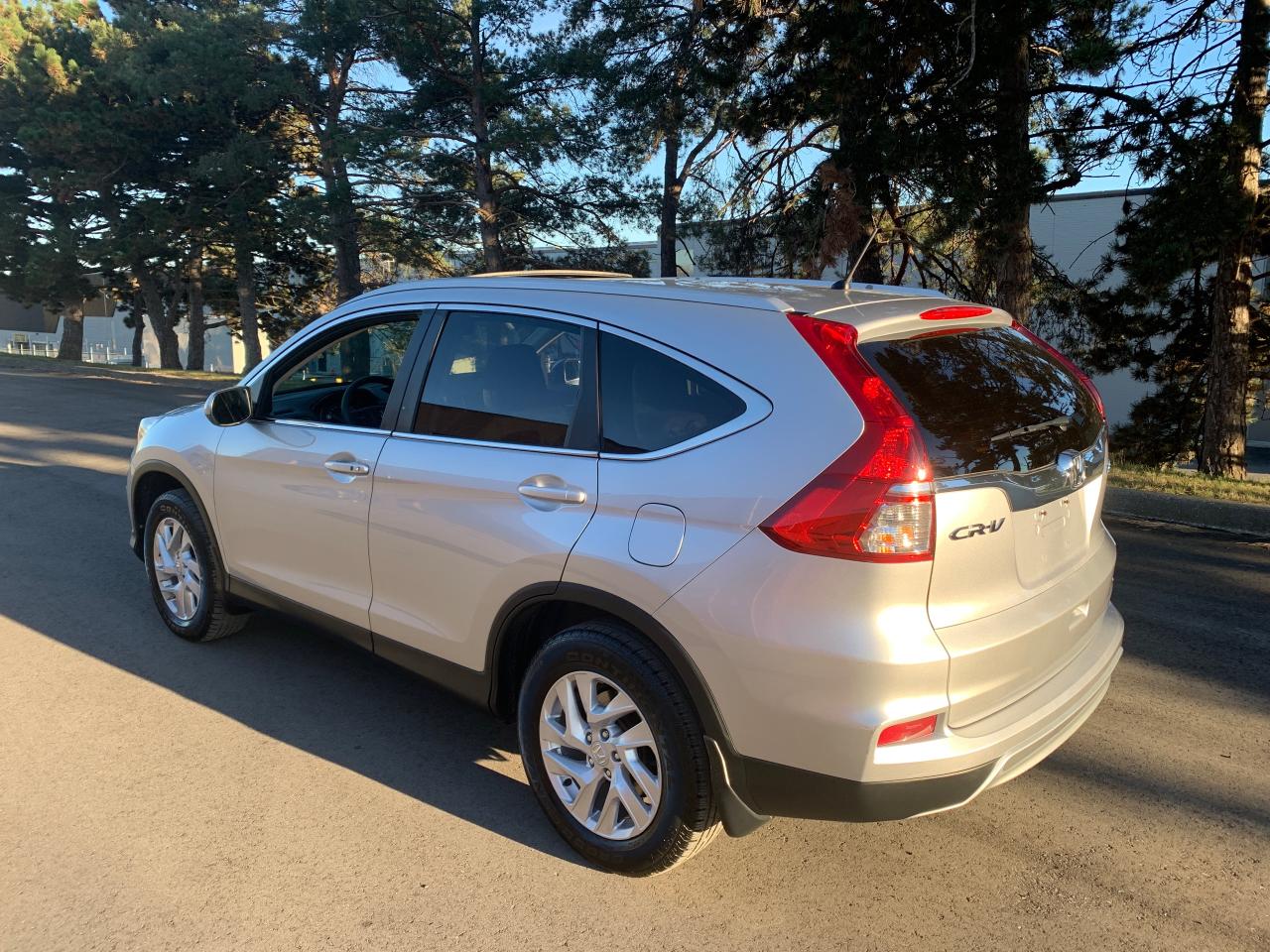 2016 Honda CR-V AWD 5dr EX-YES,....ONLY 41,986KMS!! 1 LOCAL OWNER! - Photo #4