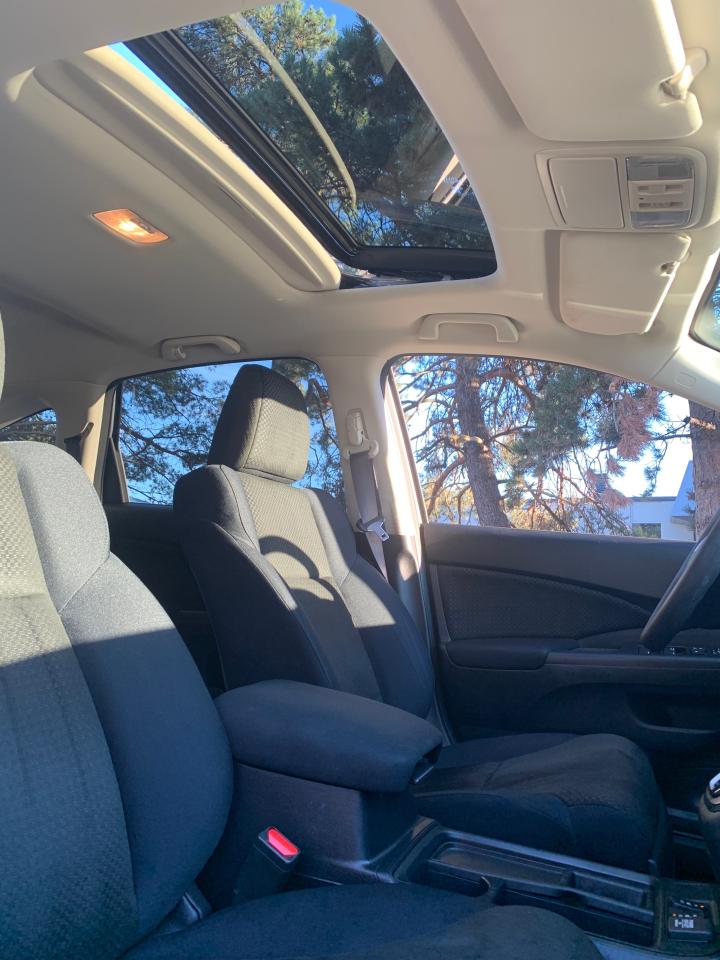 2016 Honda CR-V AWD 5dr EX-YES,....ONLY 41,986KMS!! 1 LOCAL OWNER! Photo4