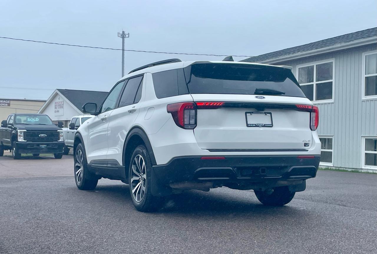 2025 Ford Explorer ST-LINE 4WD Photo5