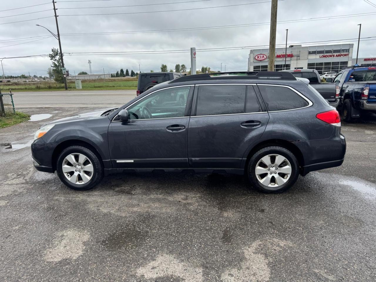 2011 Subaru Outback RUNS AND DRIVES WELL, AWD, AS IS - Photo #2