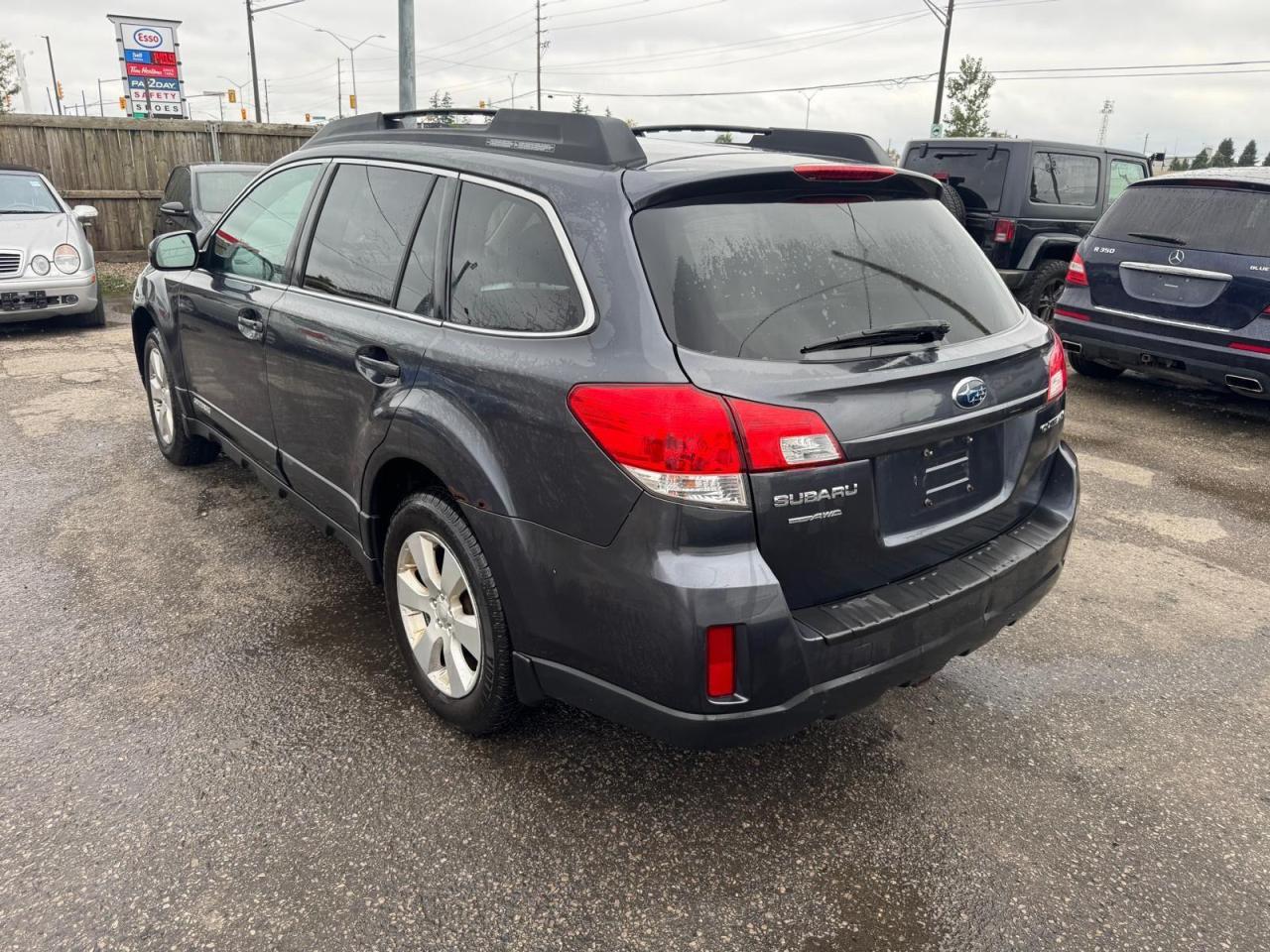 2011 Subaru Outback RUNS AND DRIVES WELL, AWD, AS IS - Photo #3