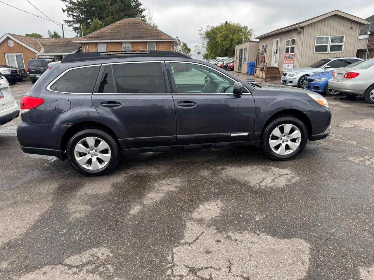 2011 Subaru Outback RUNS AND DRIVES WELL, AWD, AS IS - Photo #6