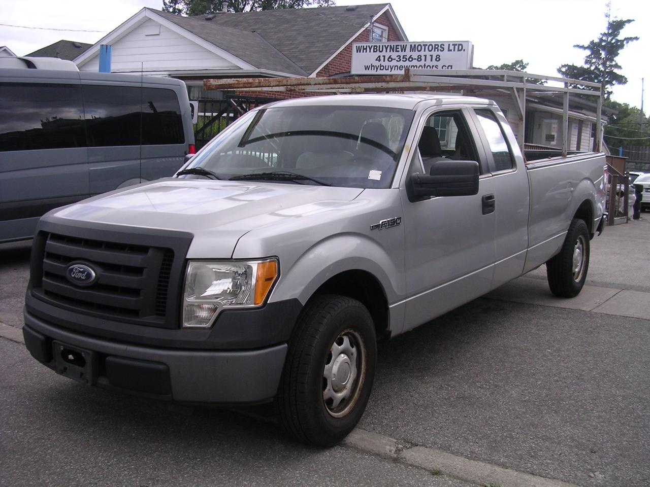 Used 2010 Ford F-150 XL 2WD 8 FT BOX for sale in Toronto, ON