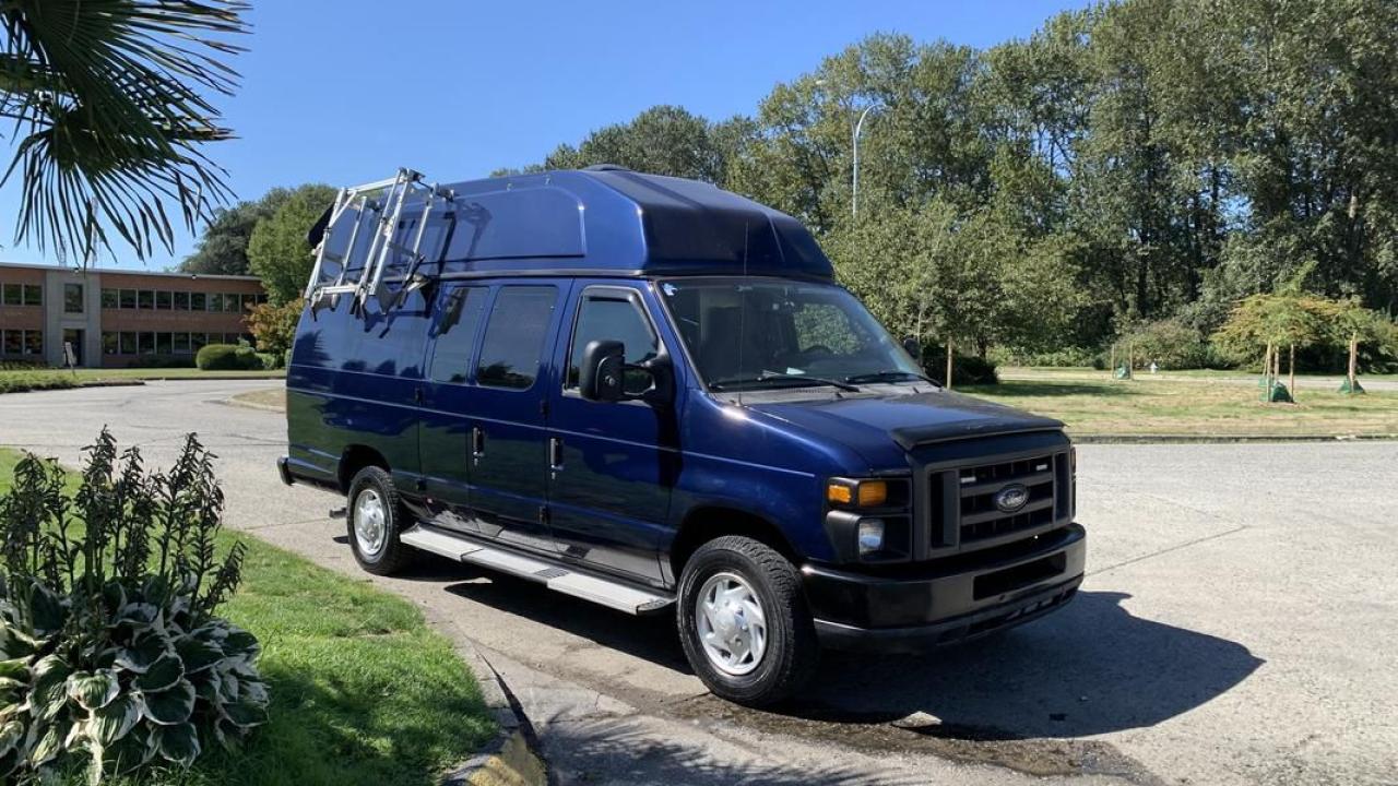 Used 2013 Ford Econoline E-350  Cargo  Van With Rear Shelving Super Duty Extended for sale in Burnaby, BC