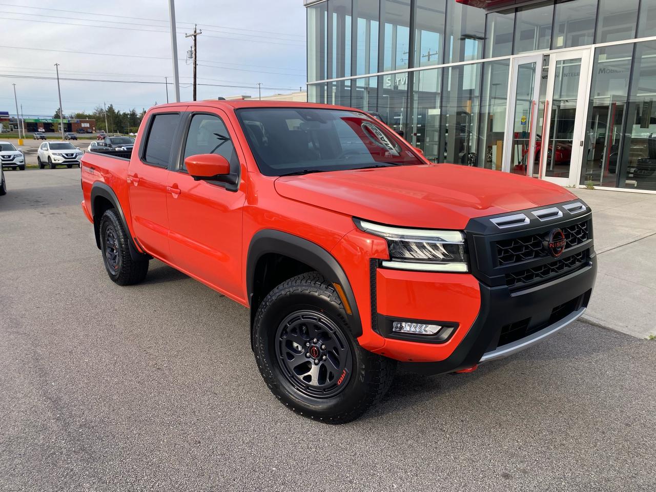 New 2025 Nissan Frontier Crew Cab PRO-4X LUXURY SWB LUXURY PACKAGE for sale in Yarmouth, NS