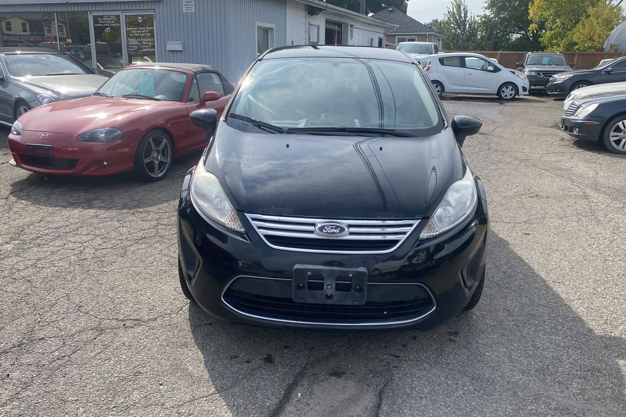 2012 Ford Fiesta SE
