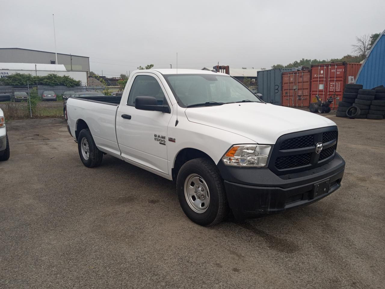 2020 RAM 1500 Classic TRADESMAN - Photo #3