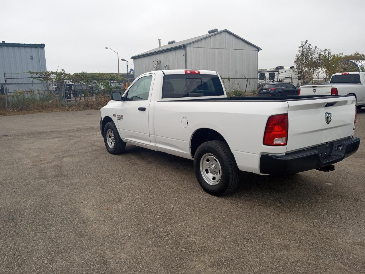 2020 RAM 1500 Classic TRADESMAN - Photo #6