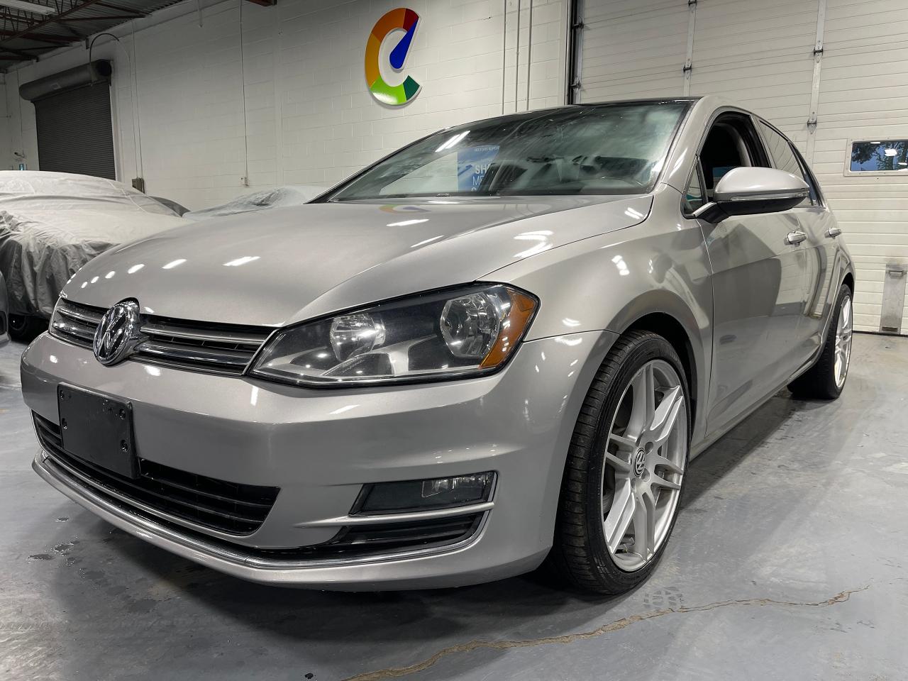 Used 2016 Volkswagen Golf 5dr HB Man 1.8 TSI Highline for sale in North York, ON