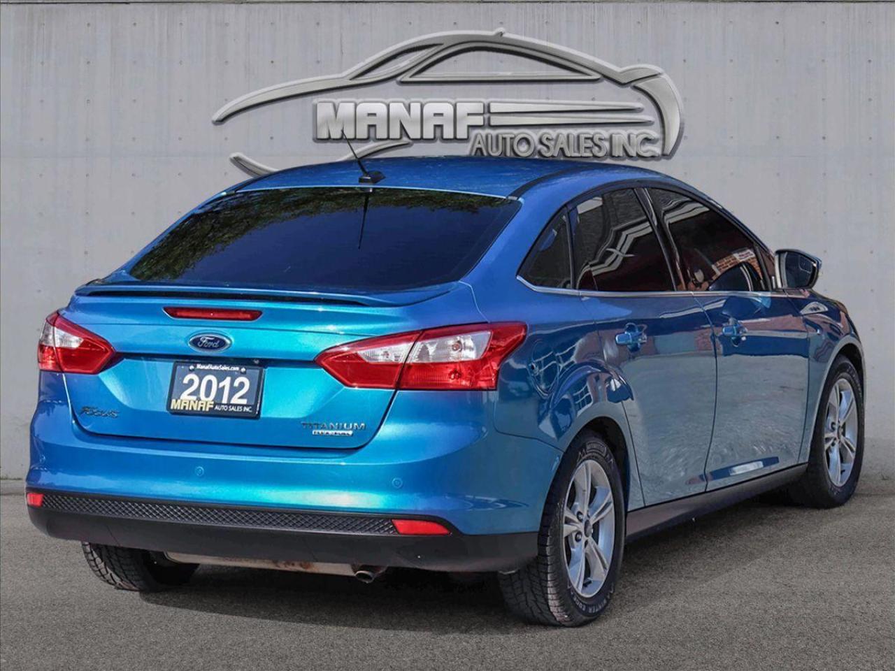 2012 Ford Focus Titanium Sunroof Leather RearCam Sub-woofer Heated - Photo #5