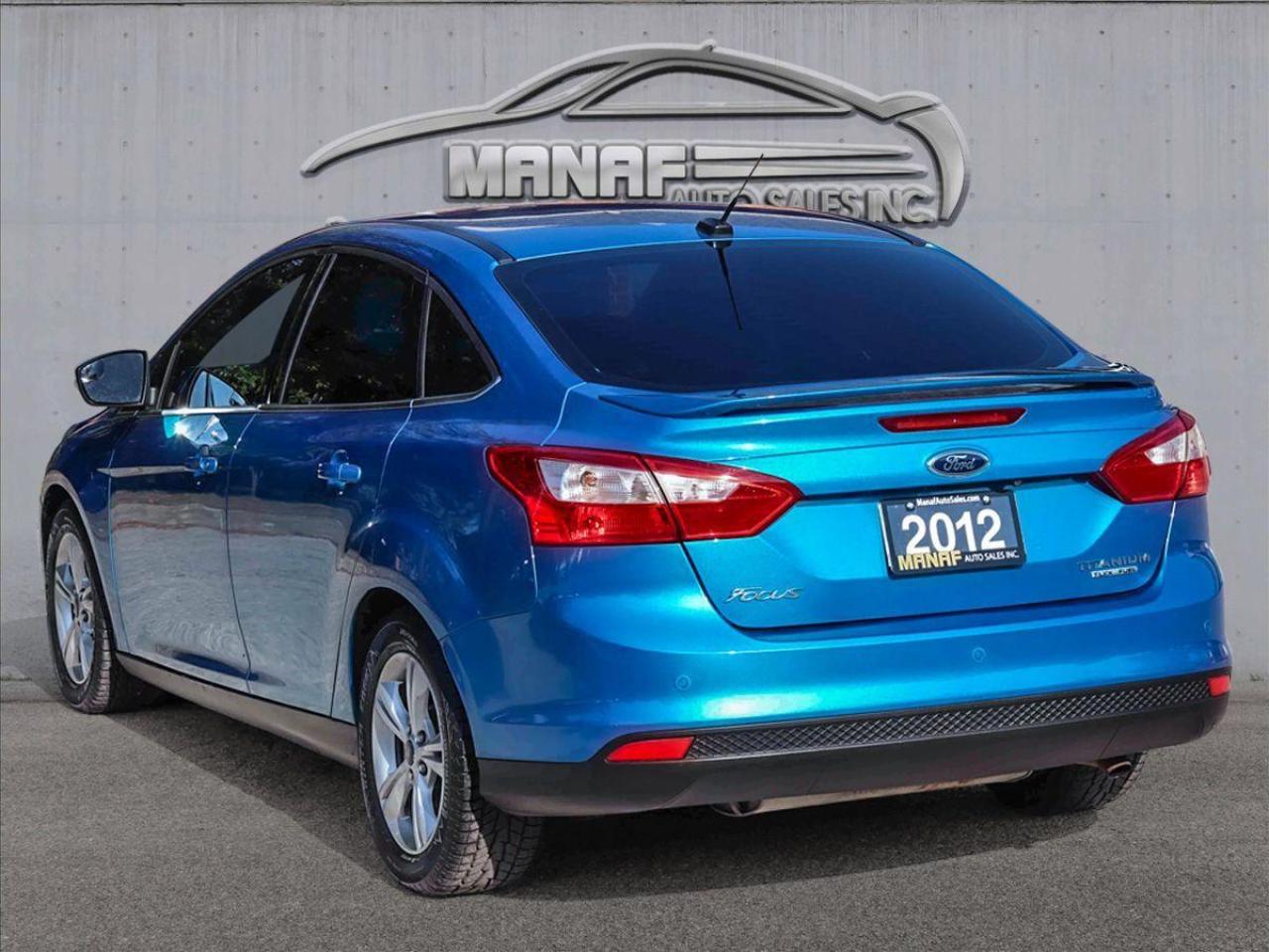 2012 Ford Focus Titanium Sunroof Leather RearCam Sub-woofer Heated - Photo #7